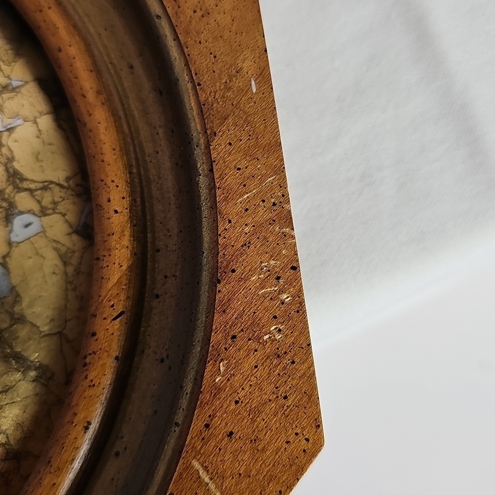Vintage Octagonal Portrait Frame - Picture 5 of 8